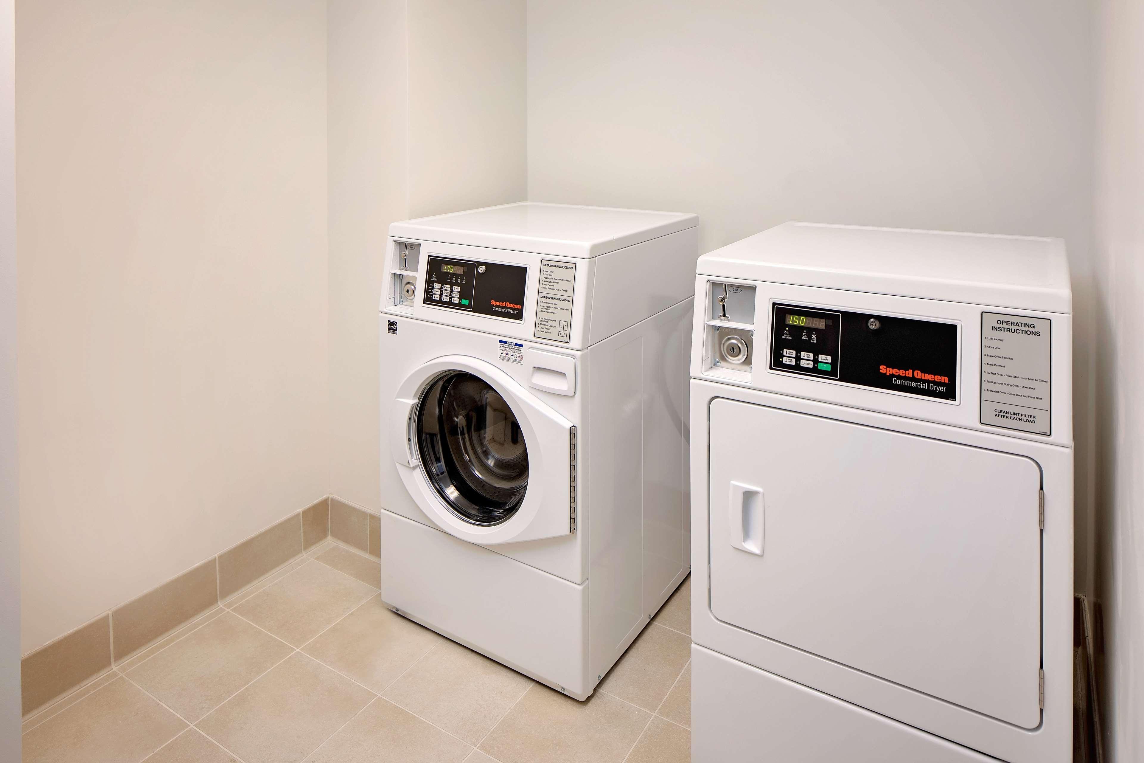 Hyatt Place Glendale/los Angeles 3* Glendale